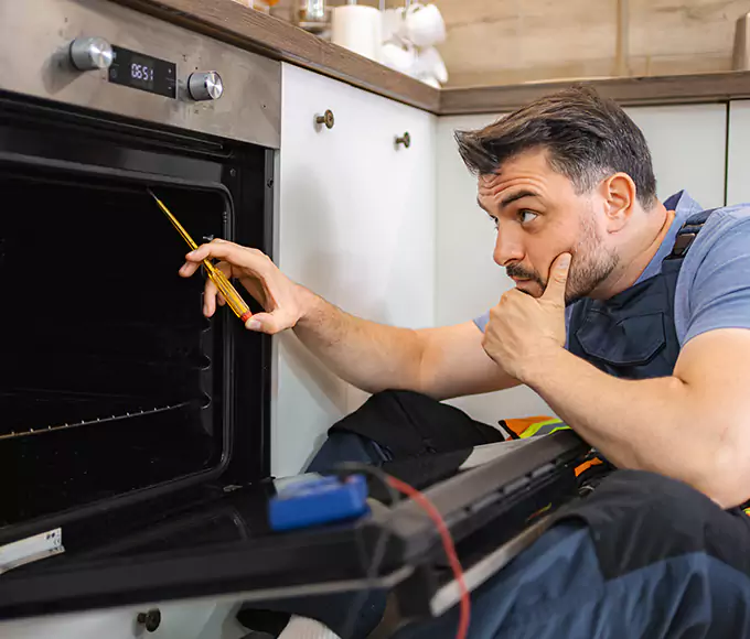 Why Coronado Households Choose Coronado Appliance Pro for Every Gas Oven Fix?