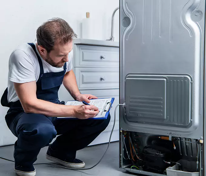 Why Coronado, CA Homeowners Choose Coronado Appliance Pro for Refrigerator Leak Repair?